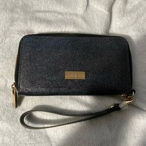 Wallet wristlet